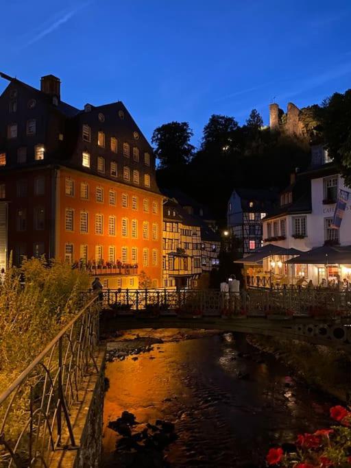 Appartamento Hueftgold Schlafen & Wohnen Monschau Esterno foto