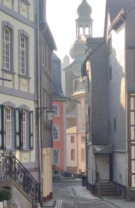 Appartamento Hueftgold Schlafen & Wohnen Monschau Esterno foto